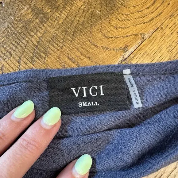 Vici Viscose Linen Blend Belted Romper Sleeveless V-neck Button Down Blue Sz S - Picture 2 of 7